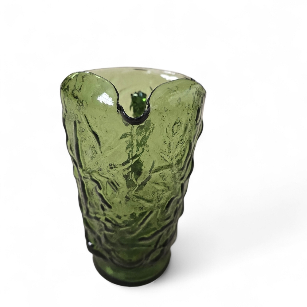 Vintage Olive Green Textured Glass Pitcher 64 oz - Picture 9 of 9